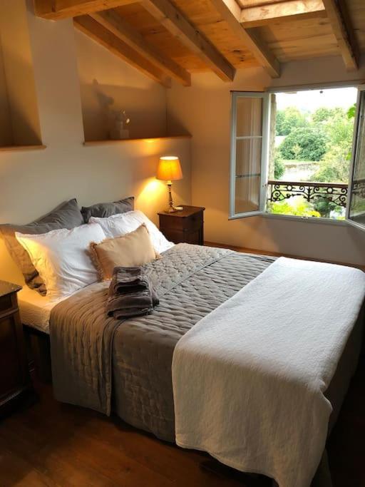 La Maison De Mama C: Charming French Village Home Sainte-Colombe-sur-lʼHers エクステリア 写真