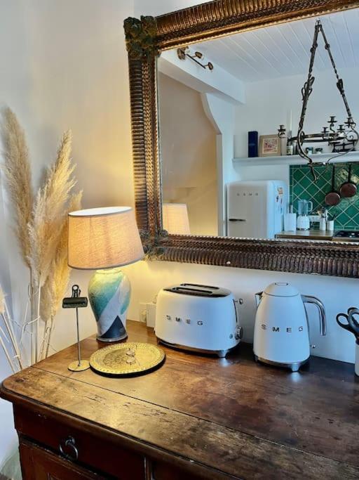 La Maison De Mama C: Charming French Village Home Sainte-Colombe-sur-lʼHers エクステリア 写真