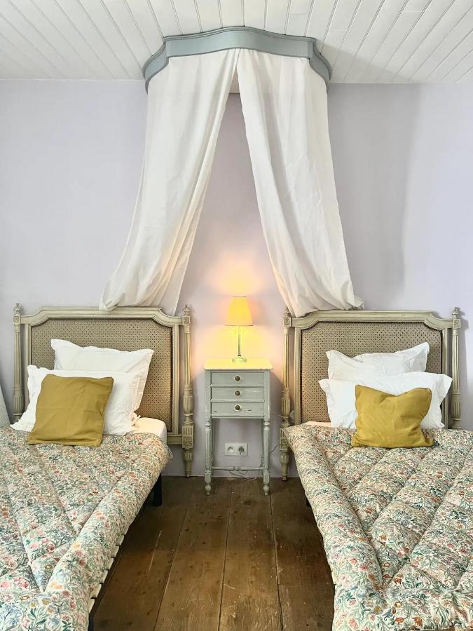 La Maison De Mama C: Charming French Village Home Sainte-Colombe-sur-lʼHers エクステリア 写真